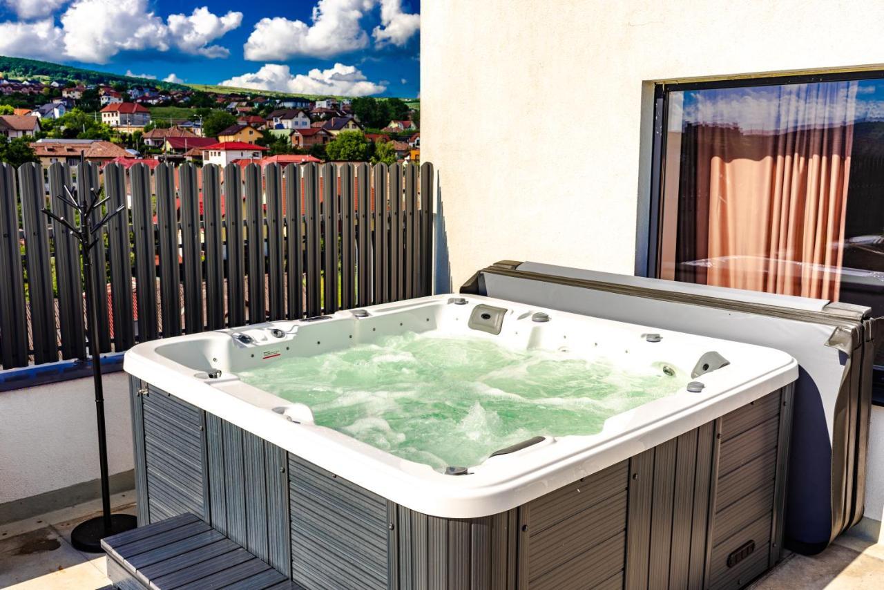 Thome Hoia Jacuzzi Kluż-Napoka Zewnętrze zdjęcie